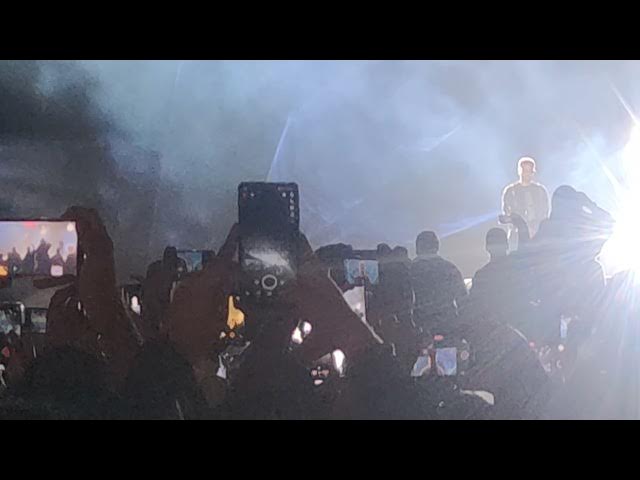 Video thumbnail for salman khan in Riyadh 2021