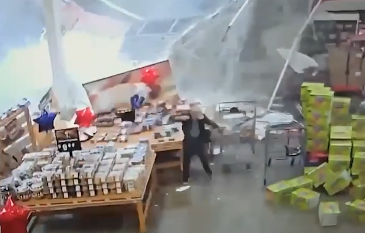 Video thumbnail for Surveillance video captures moment BJ's roof collapses with customers nearby