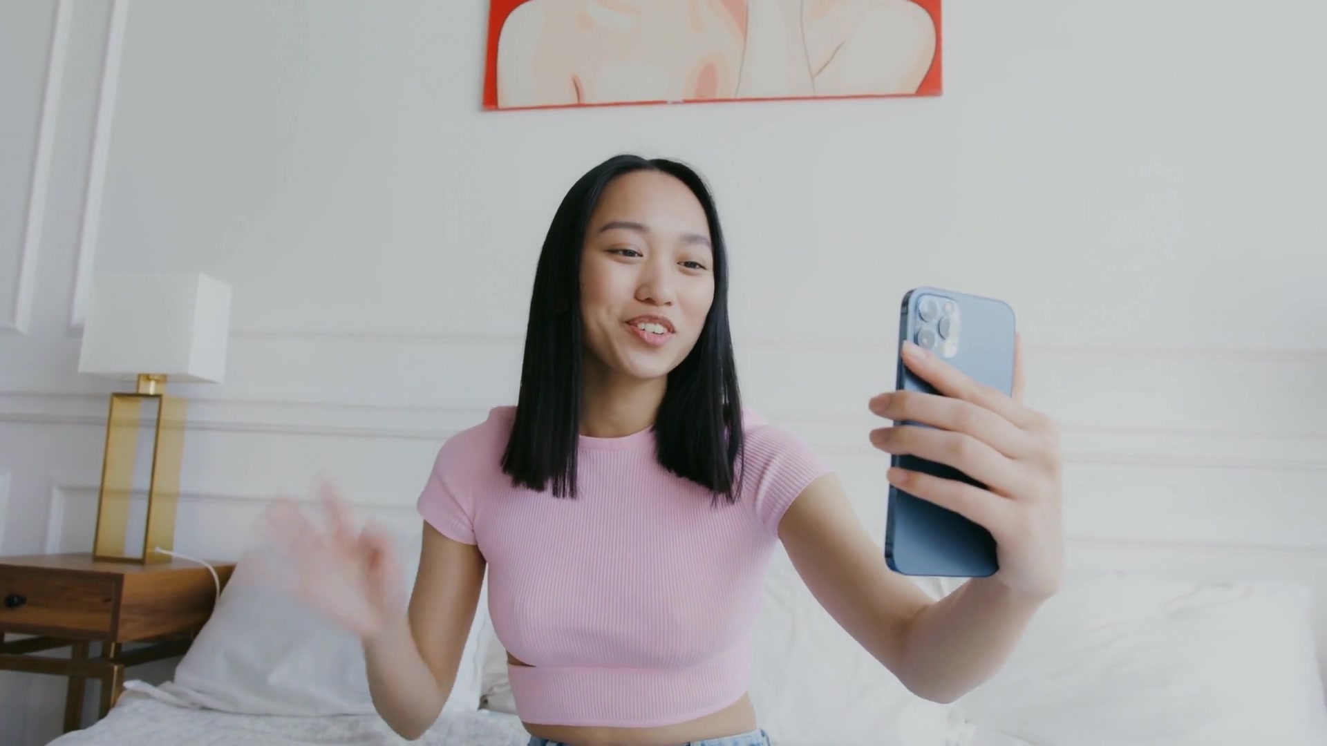 Video thumbnail for How to Become a Content Creator with Zero Budget (Beginner’s Guide)