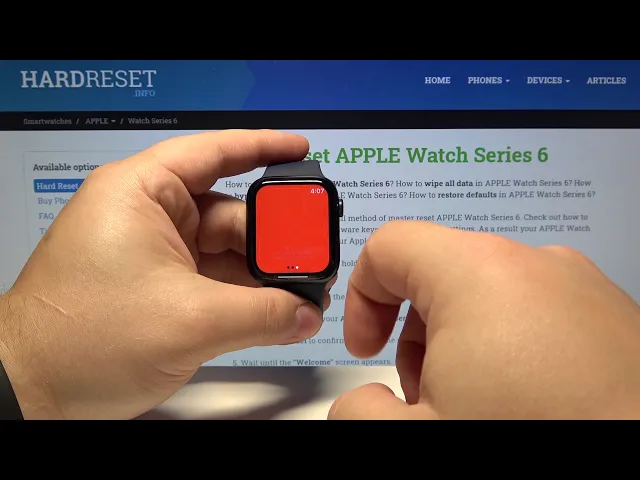 Video thumbnail for How to Activate Flashlight on APPLE Watch Series 6 – Use Control Center Features