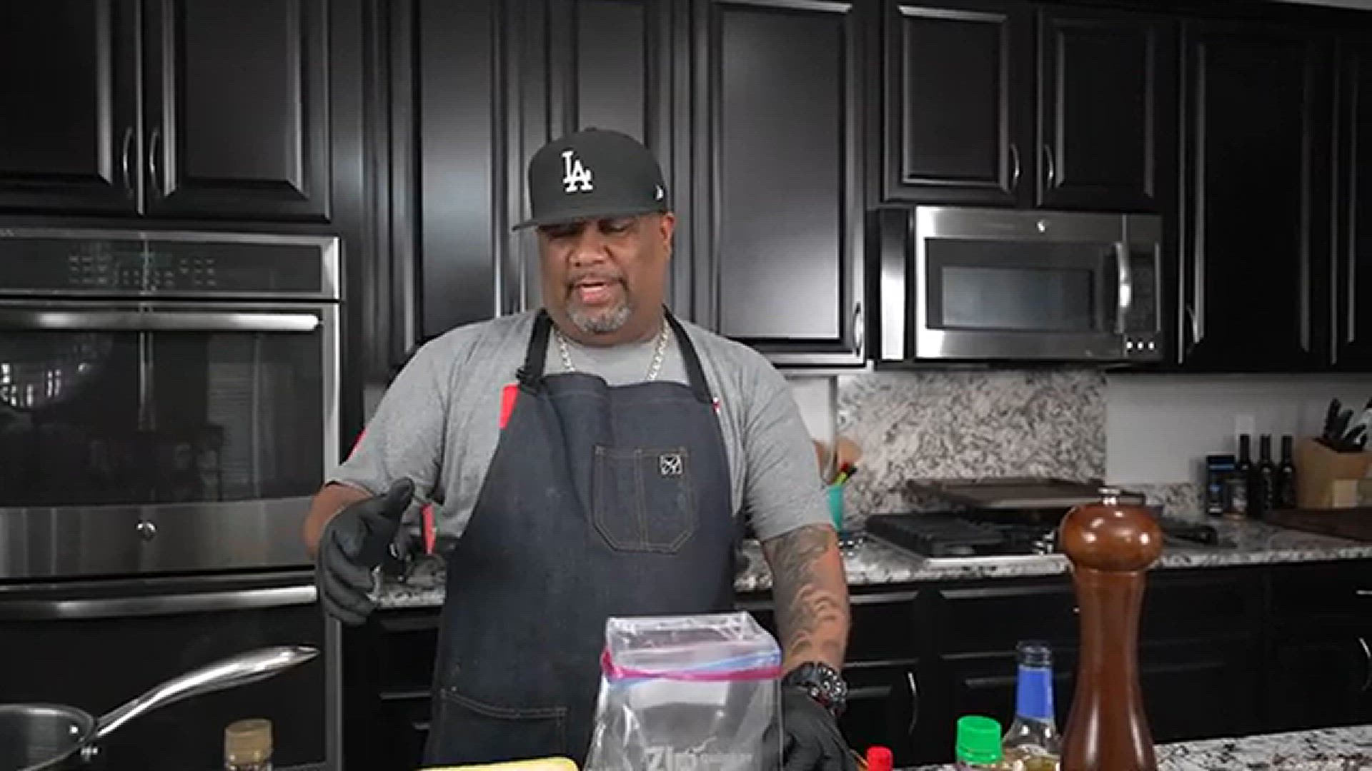 Video thumbnail for Air Fryer Asian BBQ Chicken  Char Siu Chicken