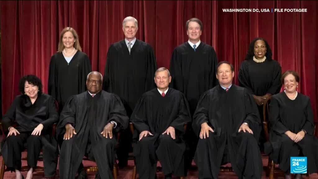 Video thumbnail for US Supreme Court allows Texas to use map favoring Republicans in 2026