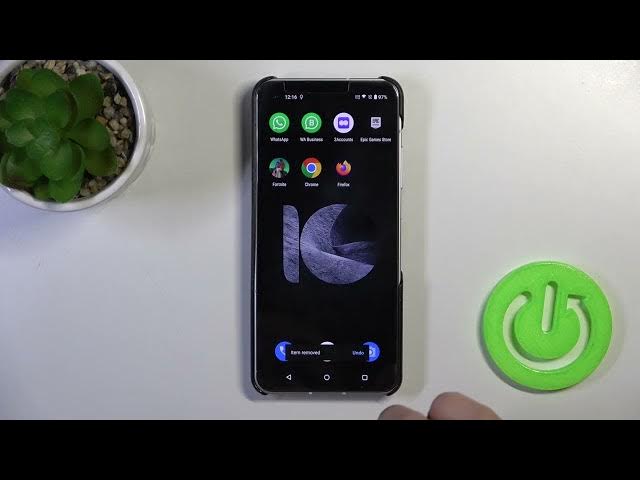 Video thumbnail for How to Create Home Screen Folders on Asus Zenfone 10