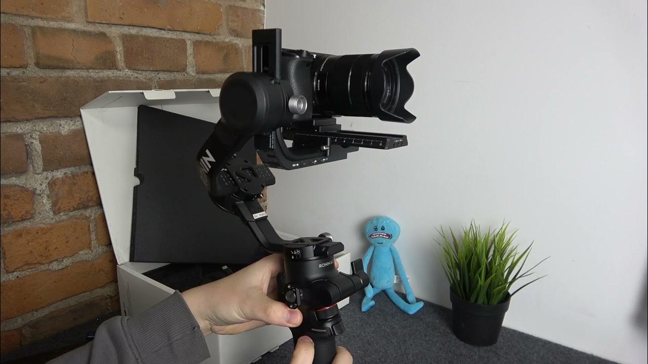 Video thumbnail for DJI RSC 2 Gimbal - Interface, UI & Buttons Review