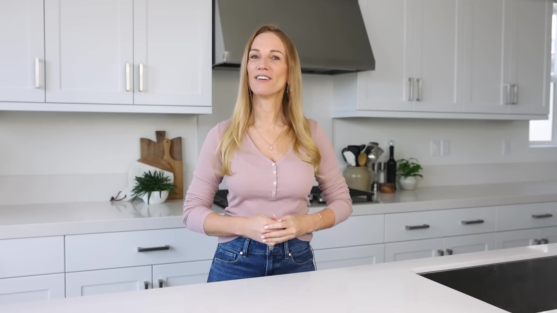 Video thumbnail for 77.ROAST TURKEY BREAST ¦ Easy, Tender and Moist with Crispy Skin! (1080p 24fps)