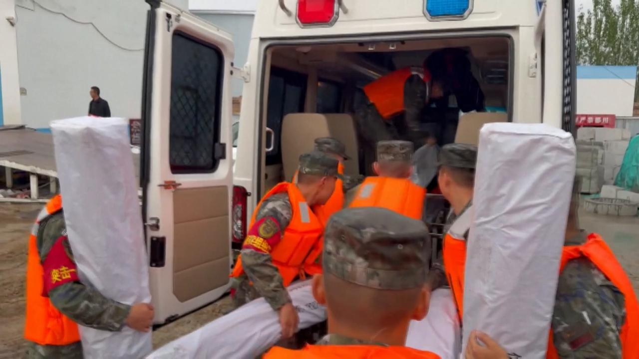 Video thumbnail for China: Armed police join rescue operation following 6.3-magnitude earthquake in Qinghai.