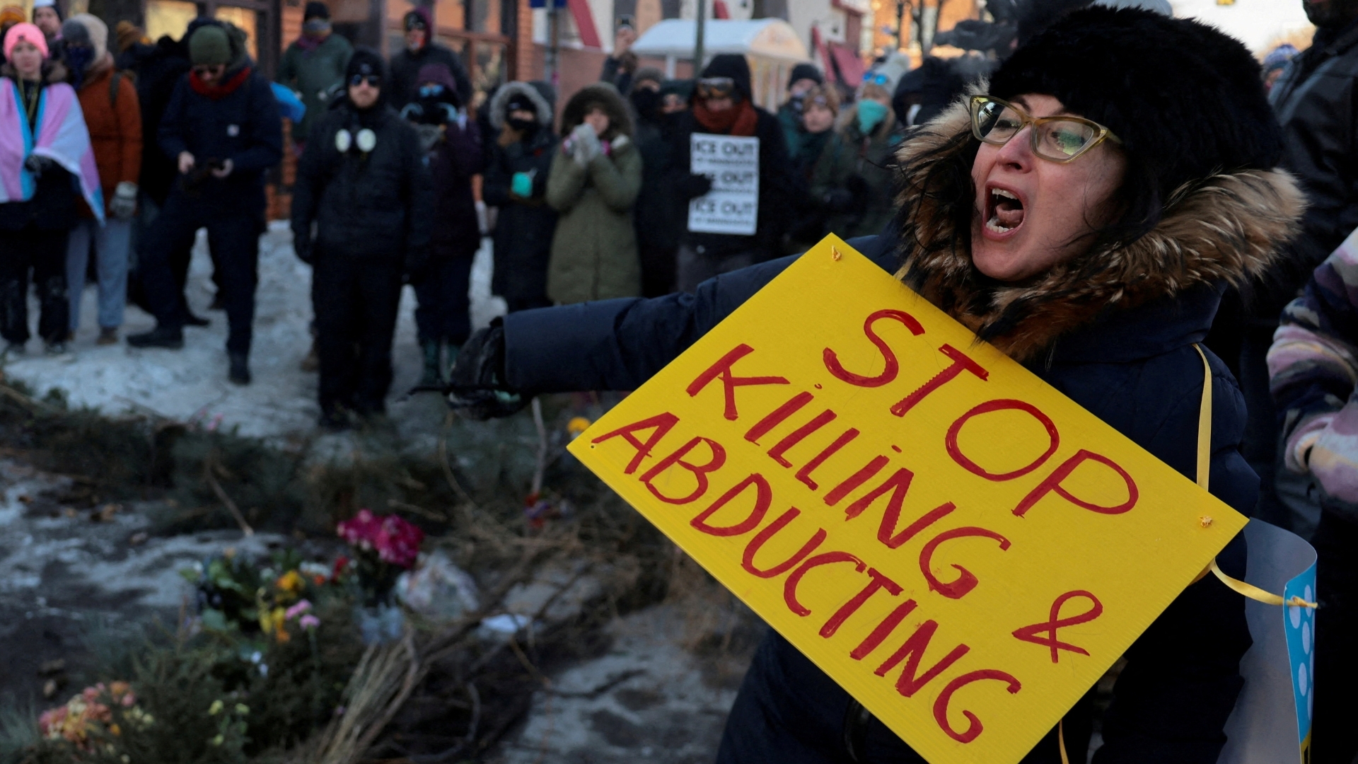 Video thumbnail for Minneapolis immigration protest: Calls for arrest of agents involved in shootings