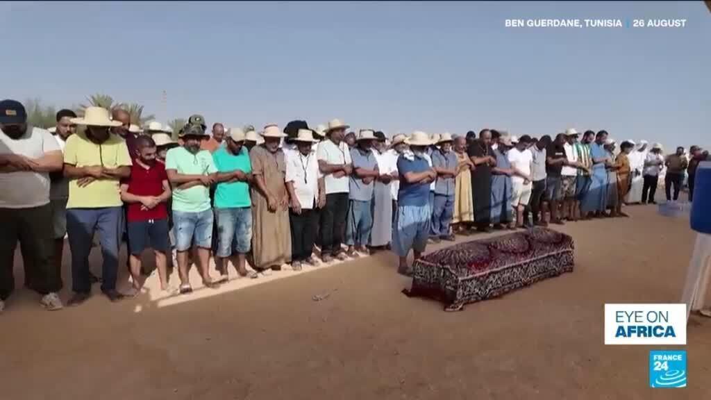 Video thumbnail for Tunisia mourns deceased migrants after small boat tragedy