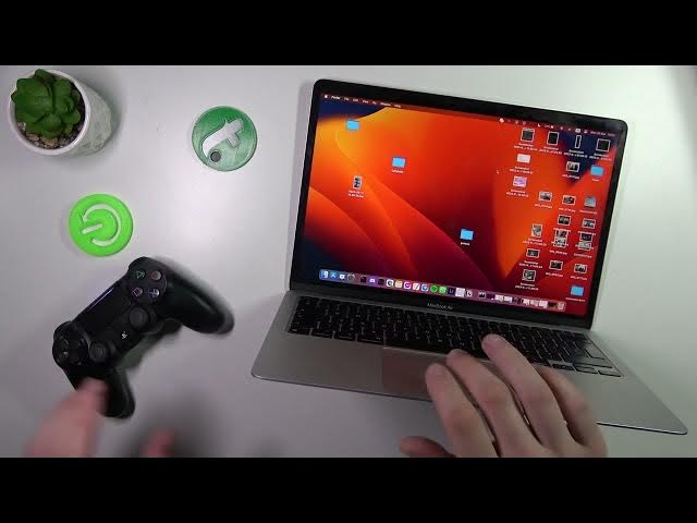 Video thumbnail for How to Pair the MacBook Air with a PS4 Controller – Connect PS4 Gamepad
