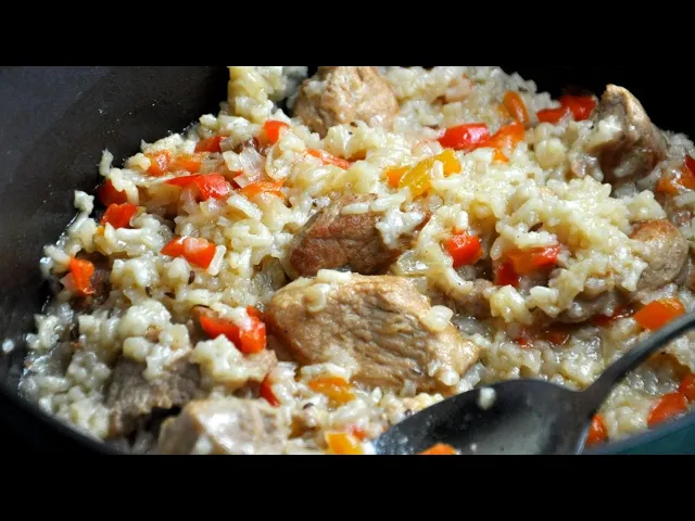 Video thumbnail for Pilaf de orez cu carne de porc, reteta simpla, satioasa si plina de gust