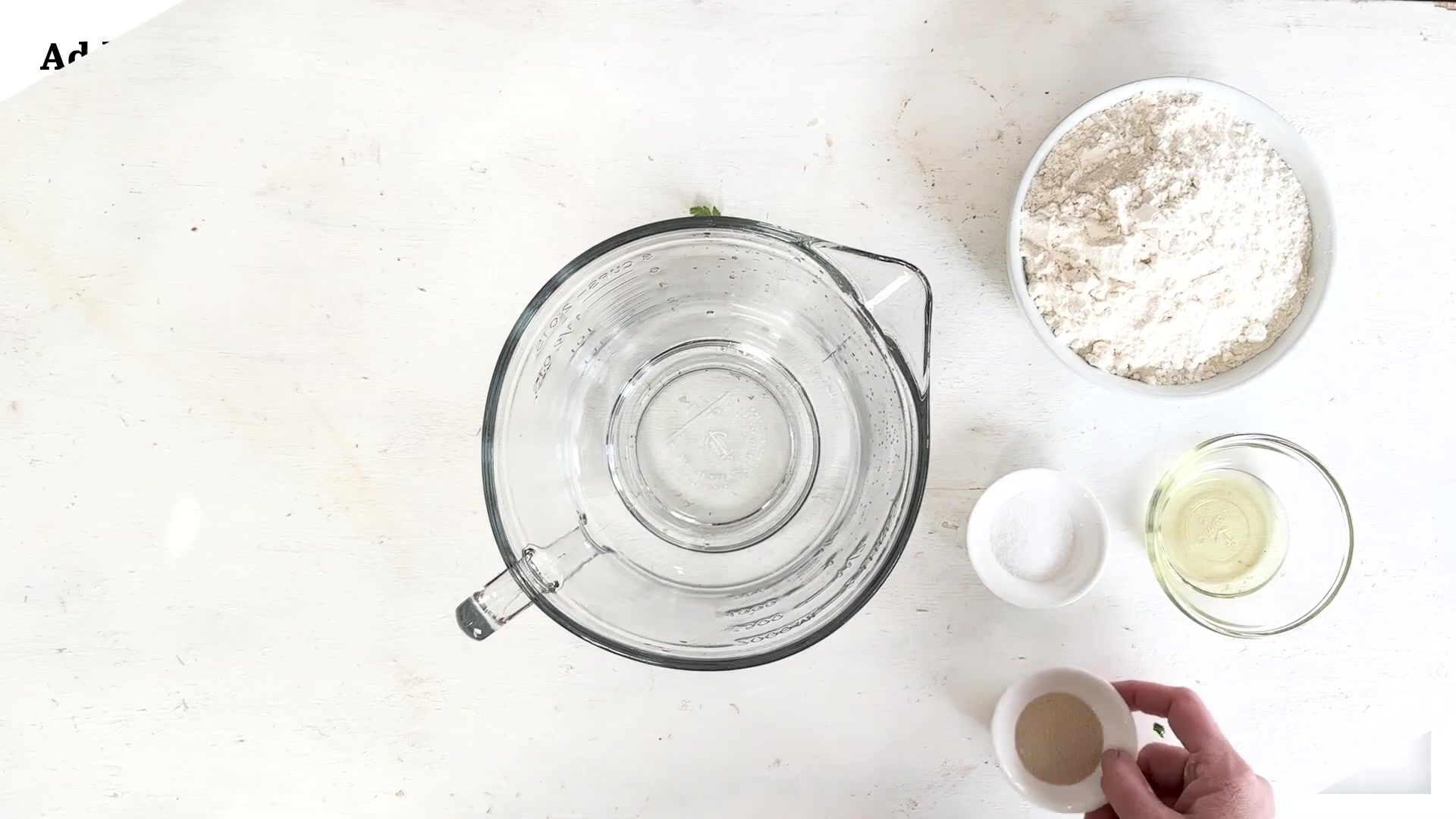 Video thumbnail for Pull-Apart Christmas Wreath Appetizer Recipe