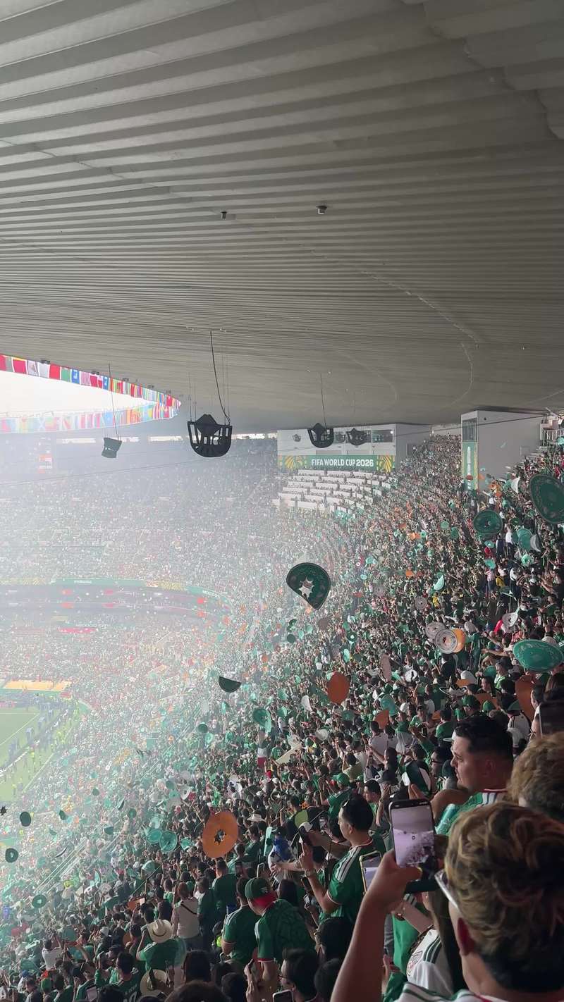 Video thumbnail for Sombreros Soar in a Sea of Green at World Cup Stadium