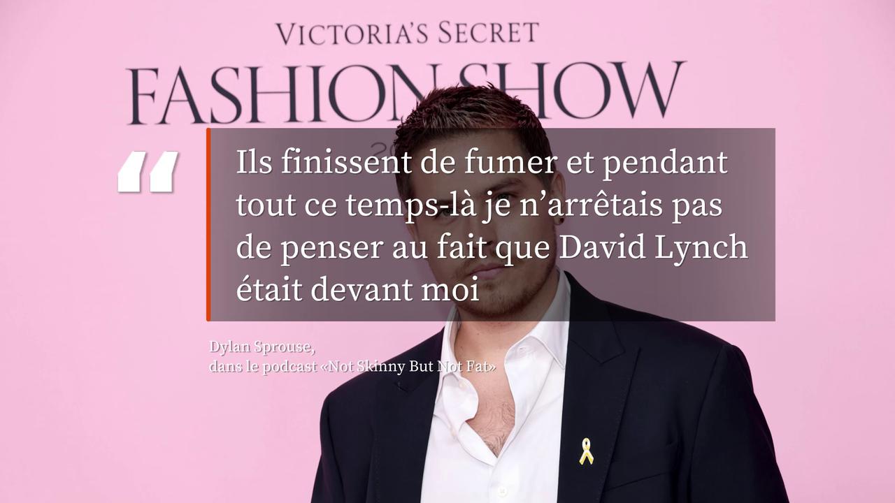 Video thumbnail for Dylan Sprouse a arrêté de fumer après avoir rencontré David Lynch.