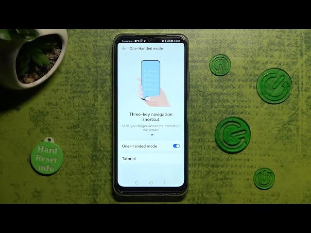 Video thumbnail for How to Enter the One Handed Mode on the HUAWEI Nova Y61