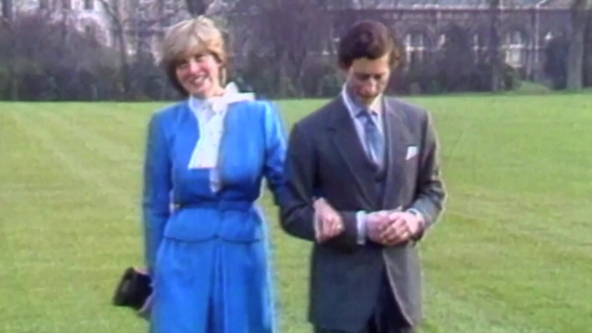 Video thumbnail for Body Language Proves These Royals Don't Get Along