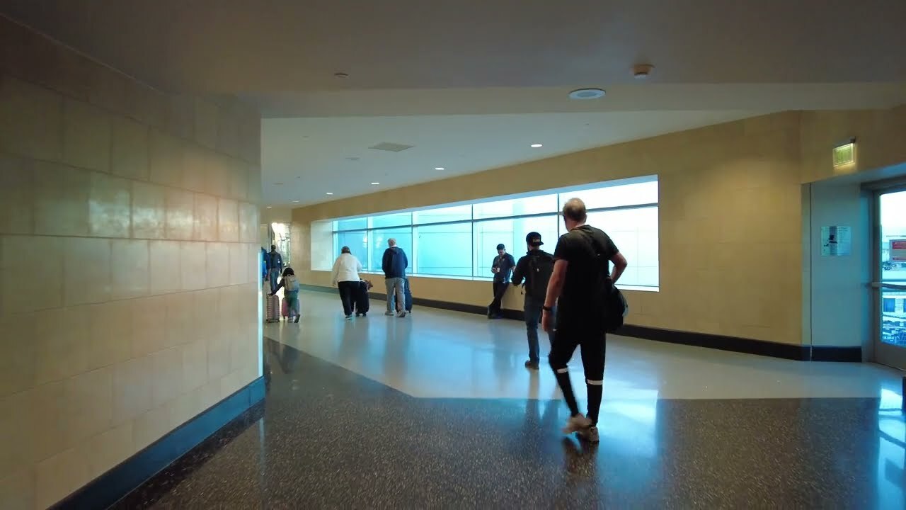 Video thumbnail for San Diego Airport Arrival Terminal 2