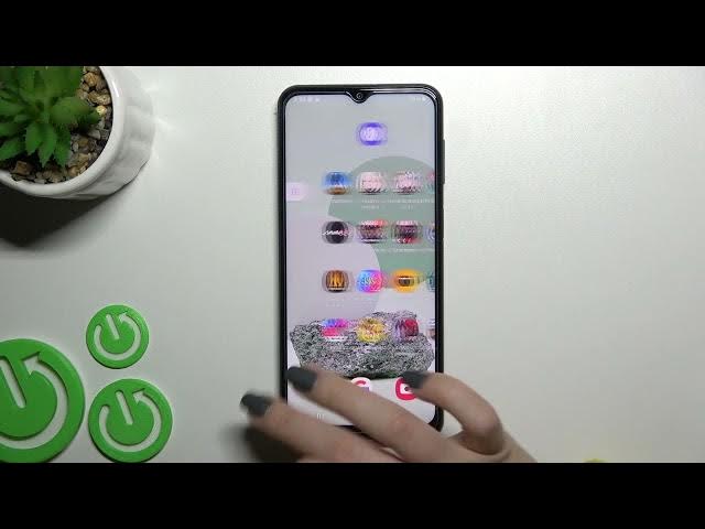 Video thumbnail for Samsung Galaxy M23 - How To Enable & Disable Google Feed