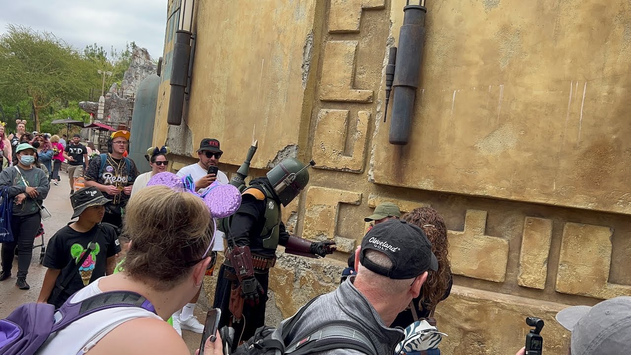 'Video thumbnail for FIRST DAY: Boba Fett at Star Wars: Galaxy’s Edge at Disneyland'