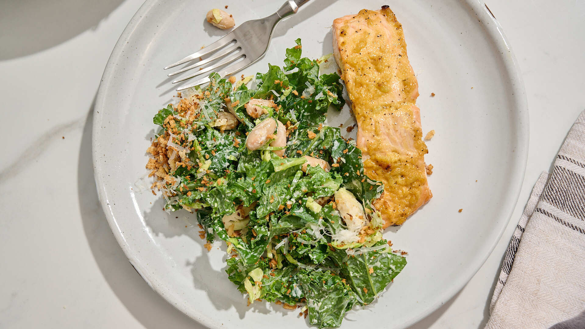 Video thumbnail for Salmon, Kale, And White Bean Caesar Salad Recipe