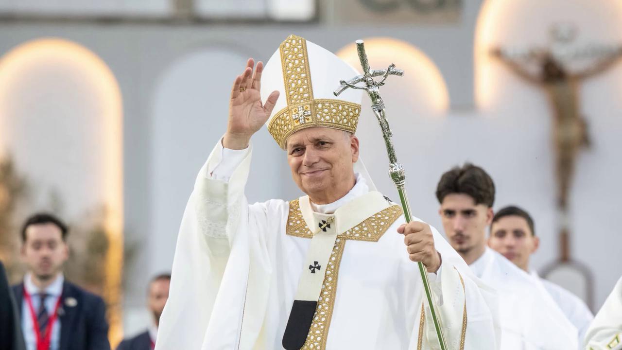 Video thumbnail for Quand le pape Léon XIV blague sur Bad Bunny.