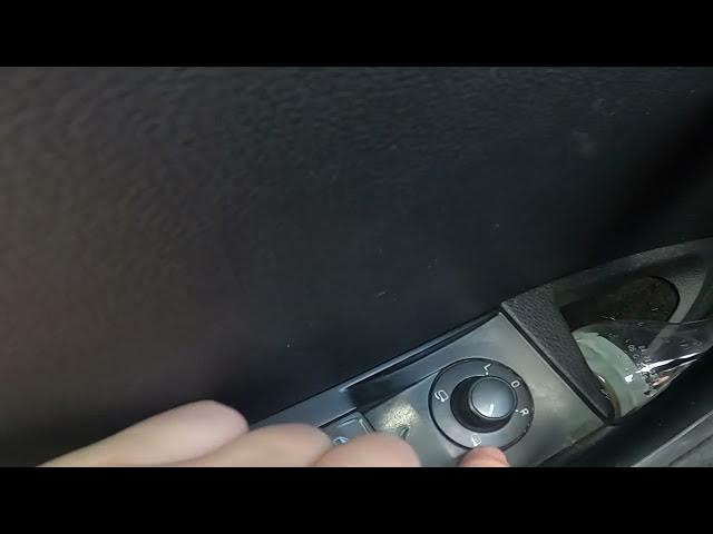 Video thumbnail for How to Enable or Disable Side Rear View Mirrors Heating in Skoda Superb III ( 2015 – Now )