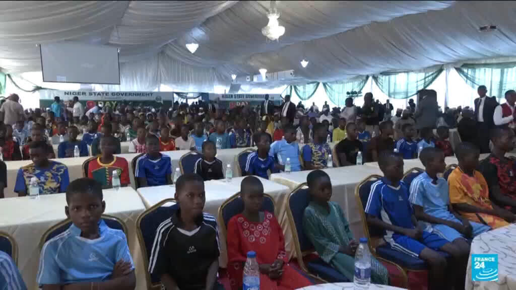 Video thumbnail for 100 Nigerian students rescued: No comment on negotiations or ransom