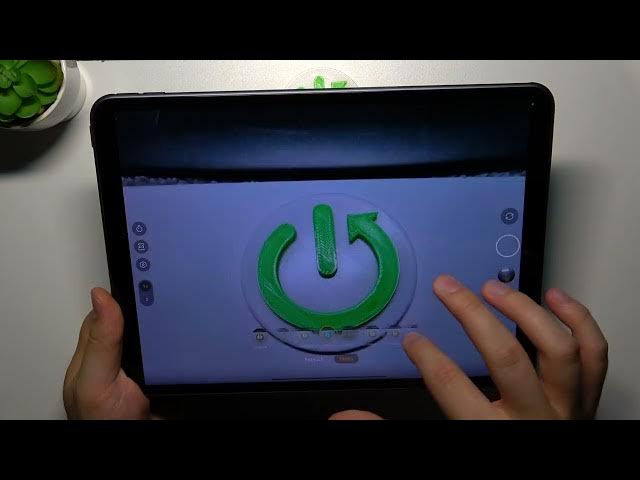 Video thumbnail for Camera Tips & Tricks on OPPO Pad 2 – The Best Camera Options