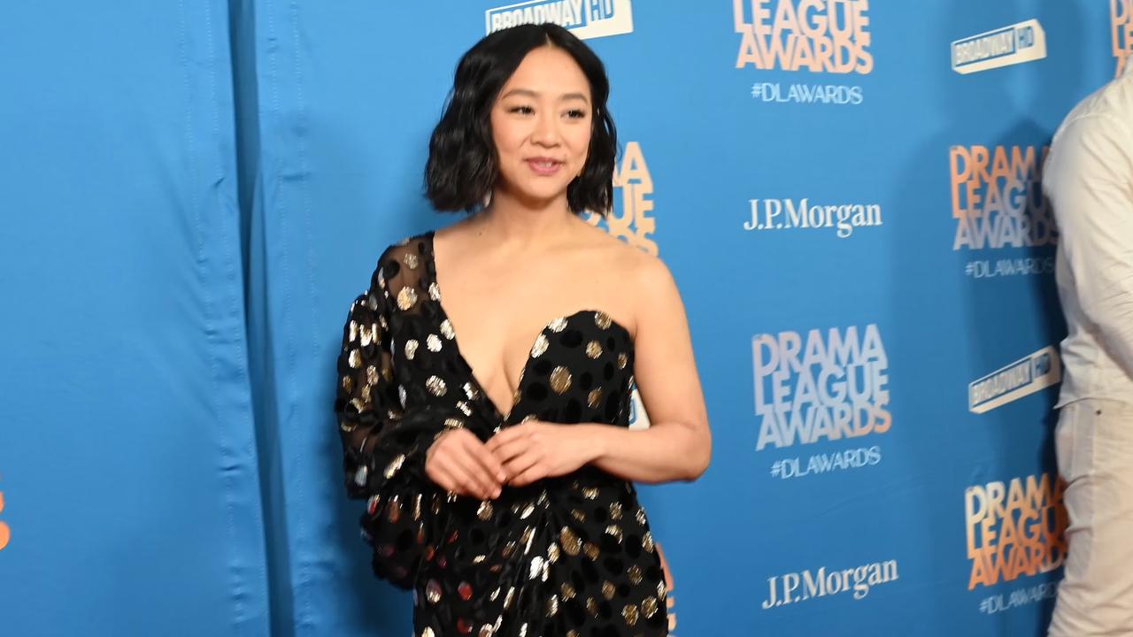 Video thumbnail for NY: 92nd Annual Drama League Awards - Arrivals 9.