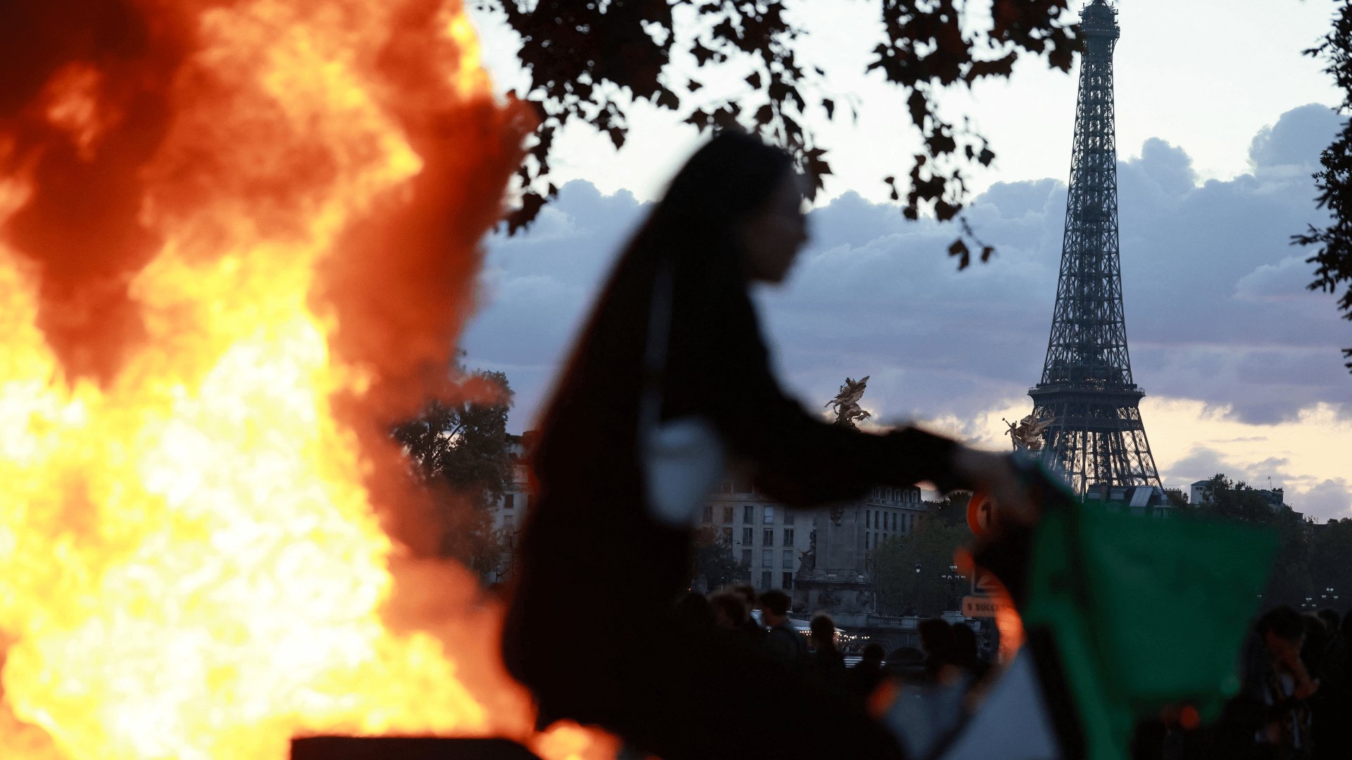 Video thumbnail for More than half a million protest across France as Paris sees clashes and arrests