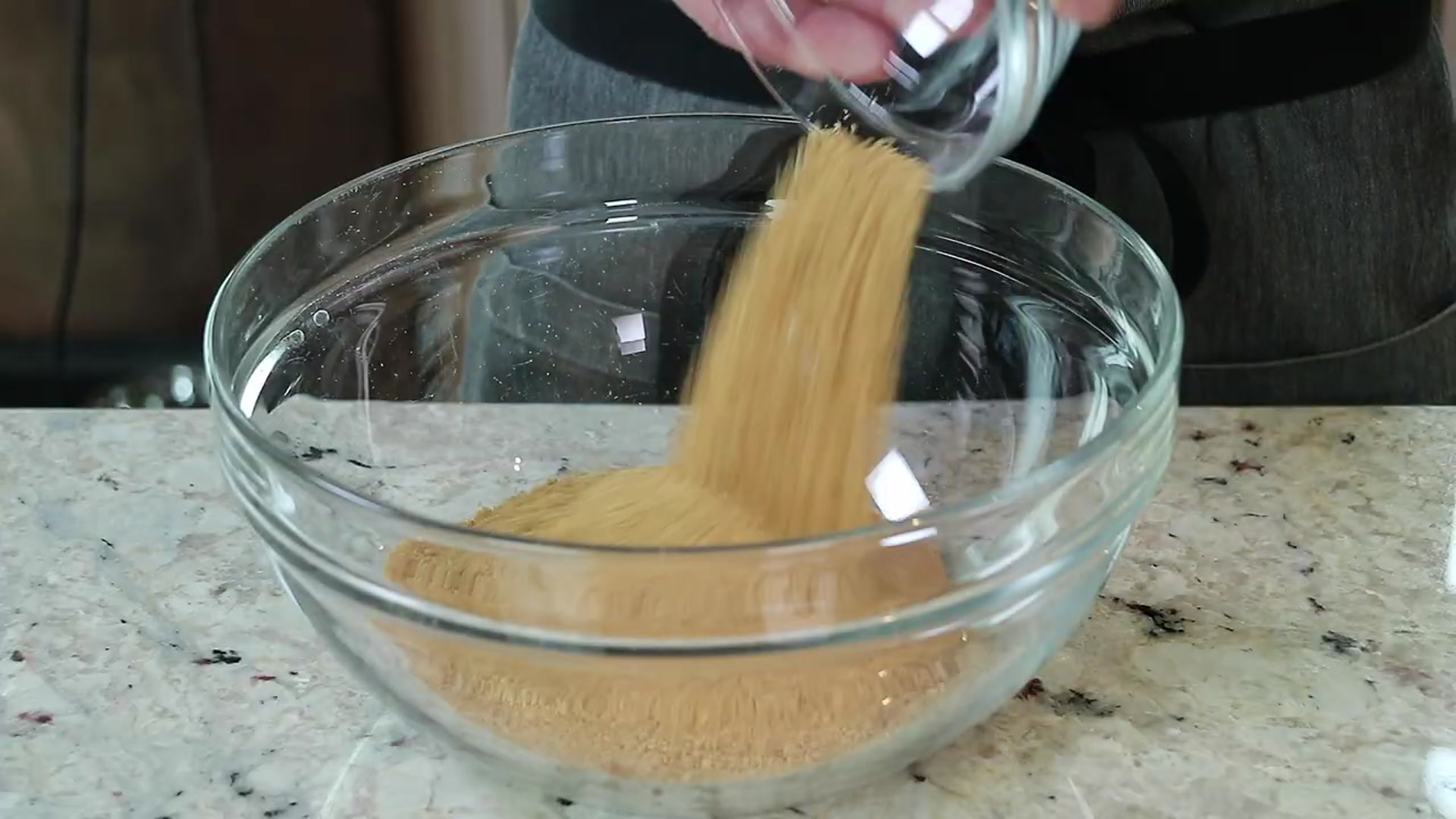 Video thumbnail for Creamy Cheesecake Recipe - NO CRACKS. FOOLPROOF(720P_HD)