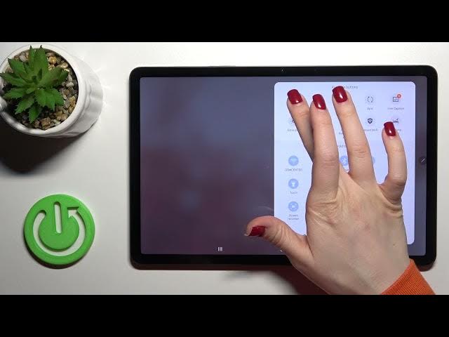 Video thumbnail for Samsung Galaxy Tab S8 - How To Edit Notification Panel Shortcuts