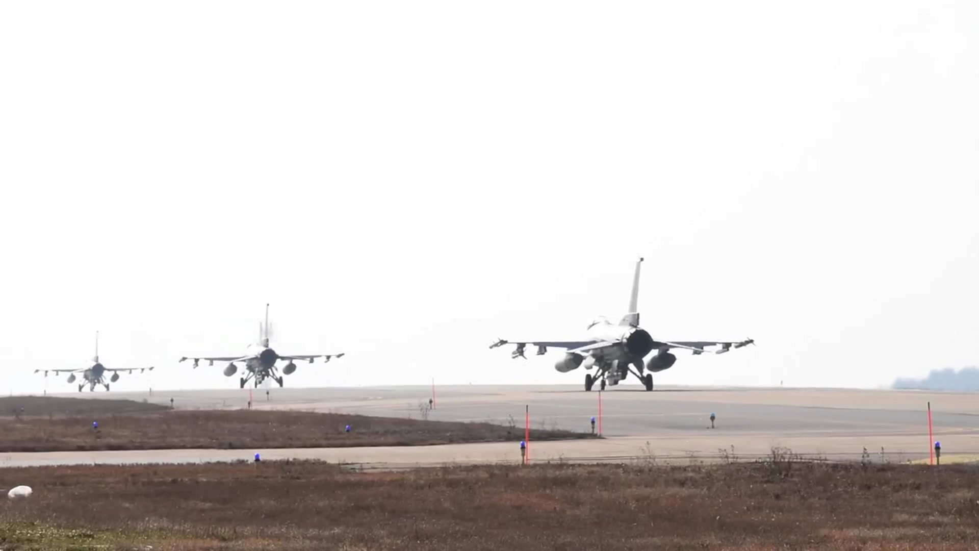'Video thumbnail for USAF F-16 Fighting Falcons • Kunsan AB Operations JAN 2020'