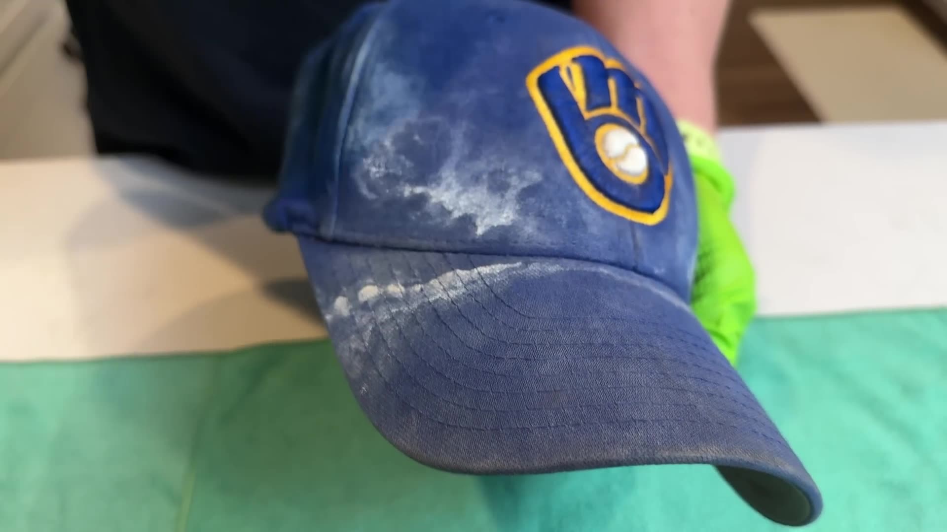 Video thumbnail for 20.The Best Way to Clean Your Hats (1080p 60fps)