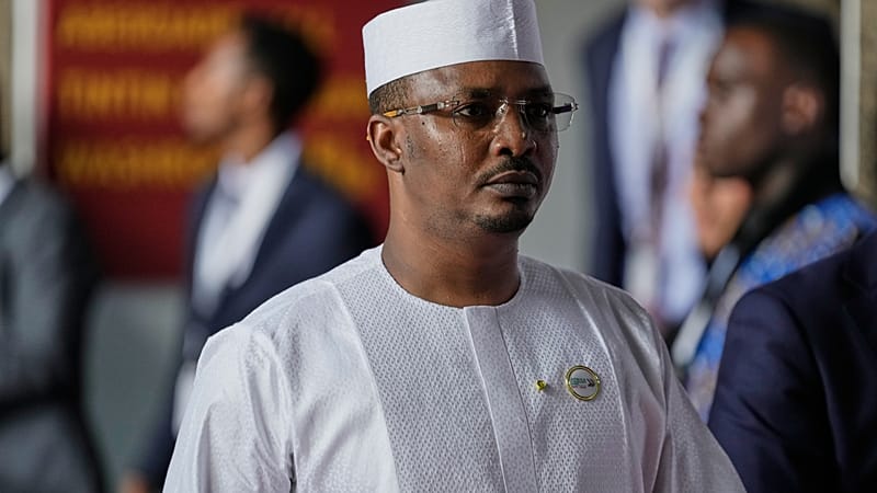 Video thumbnail for Chad's president pardons opposition leader and former prime minister Succes Masra