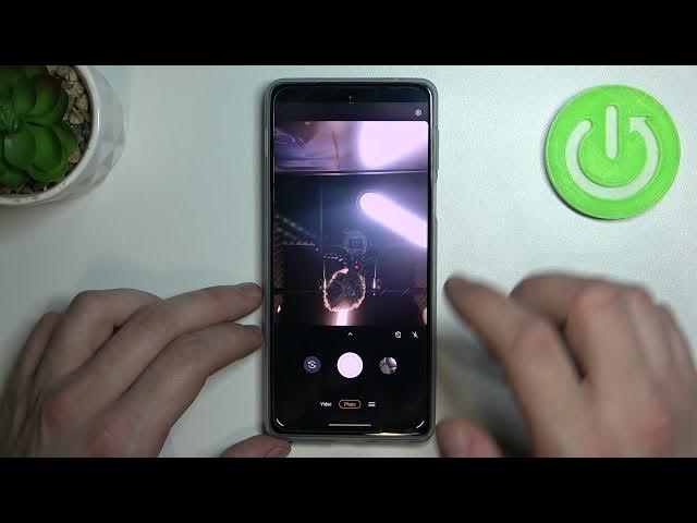 Video thumbnail for MOTOROLA Edge 20 Pro - Enable/Disable Touch to Capture Option in Camera Settings