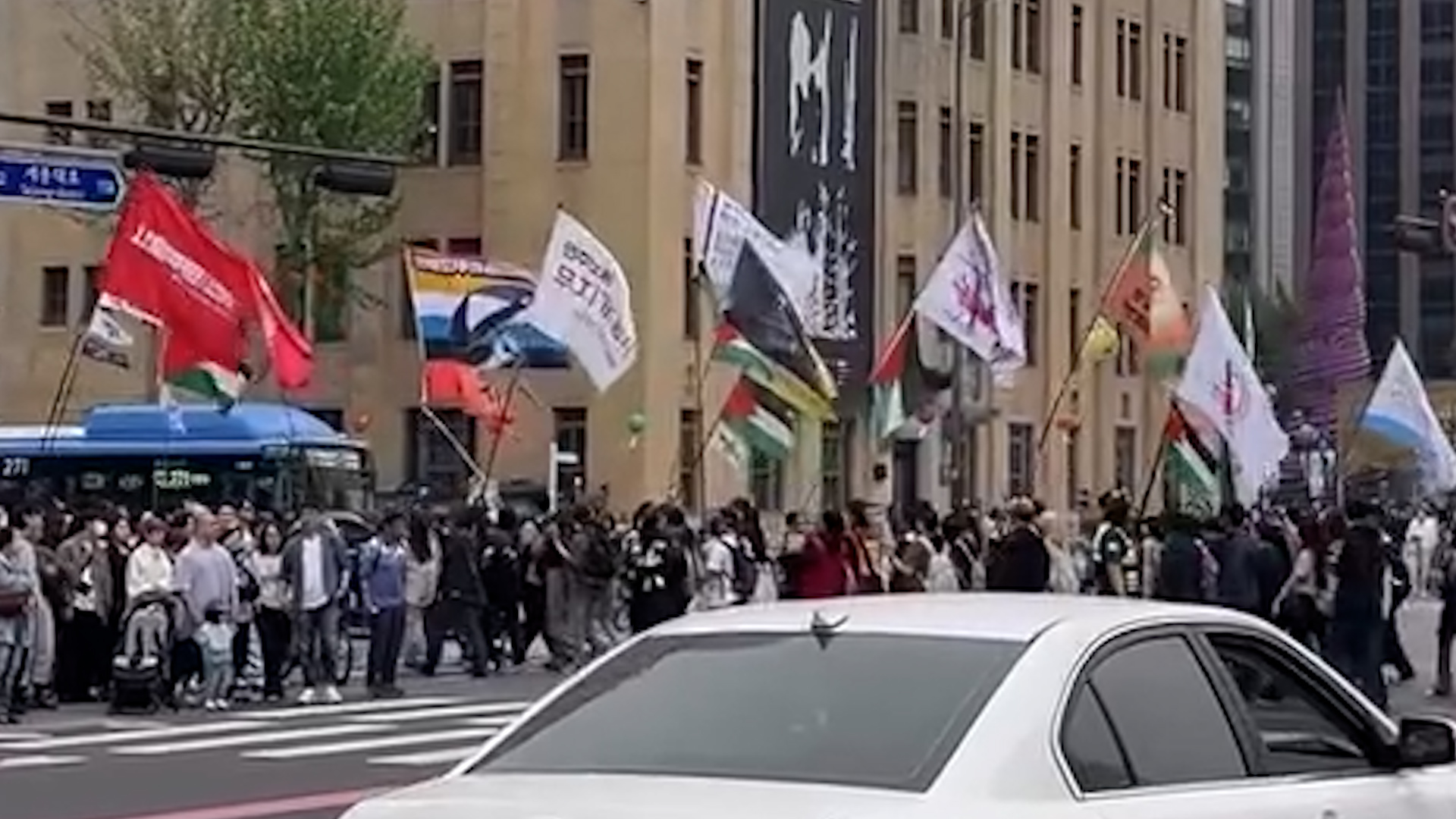 Video thumbnail for South Korea holds pro-Palestine protest in solidarity with Gaza