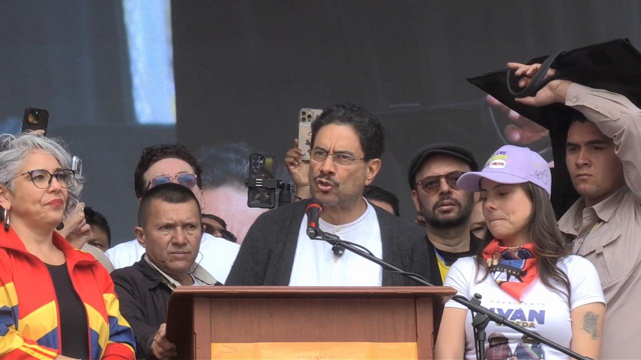 Video thumbnail for Colombia: Colombian presidential candidate Ivan Cepeda holds final campaign rally in Bogota (2).