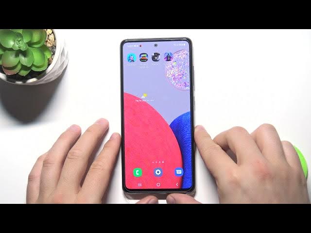 Video thumbnail for How to Add and Remove Widgets from Home Screen in SAMSUNG Galaxy A52s - Home Screen Customization