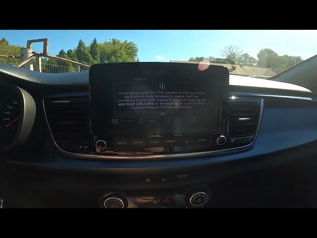 Video thumbnail for How to Enable Voice Assistant in Kia Rio IV ( 2017 – now ) - Use Voice Assistant