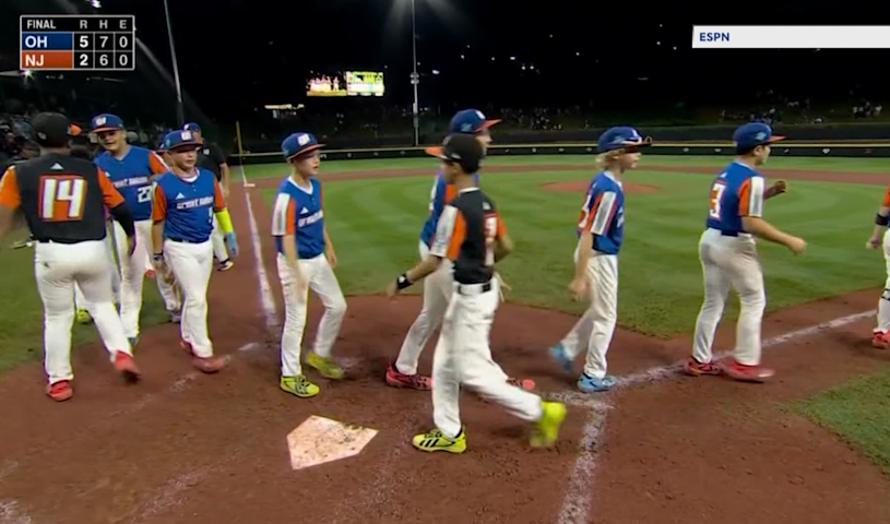 Video thumbnail for Bayonne Little League returns home as one of the six best teams in America