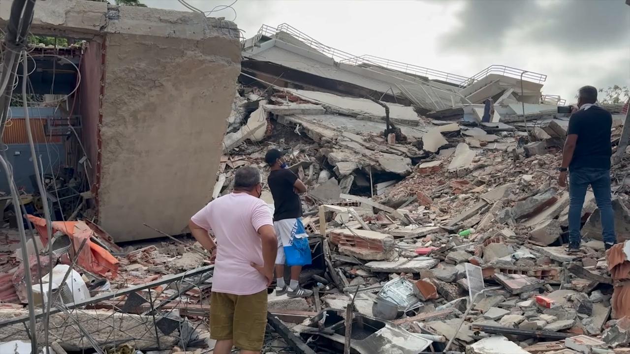 Video thumbnail for Venezuela: Families await news as rescue efforts continue in quake-hit Venezuela.