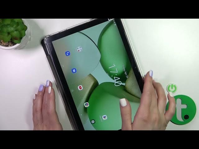 Video thumbnail for How to Install the iOS/iPhone Keyboard on a DOOGEE T10 - Green Apple Keyboard App