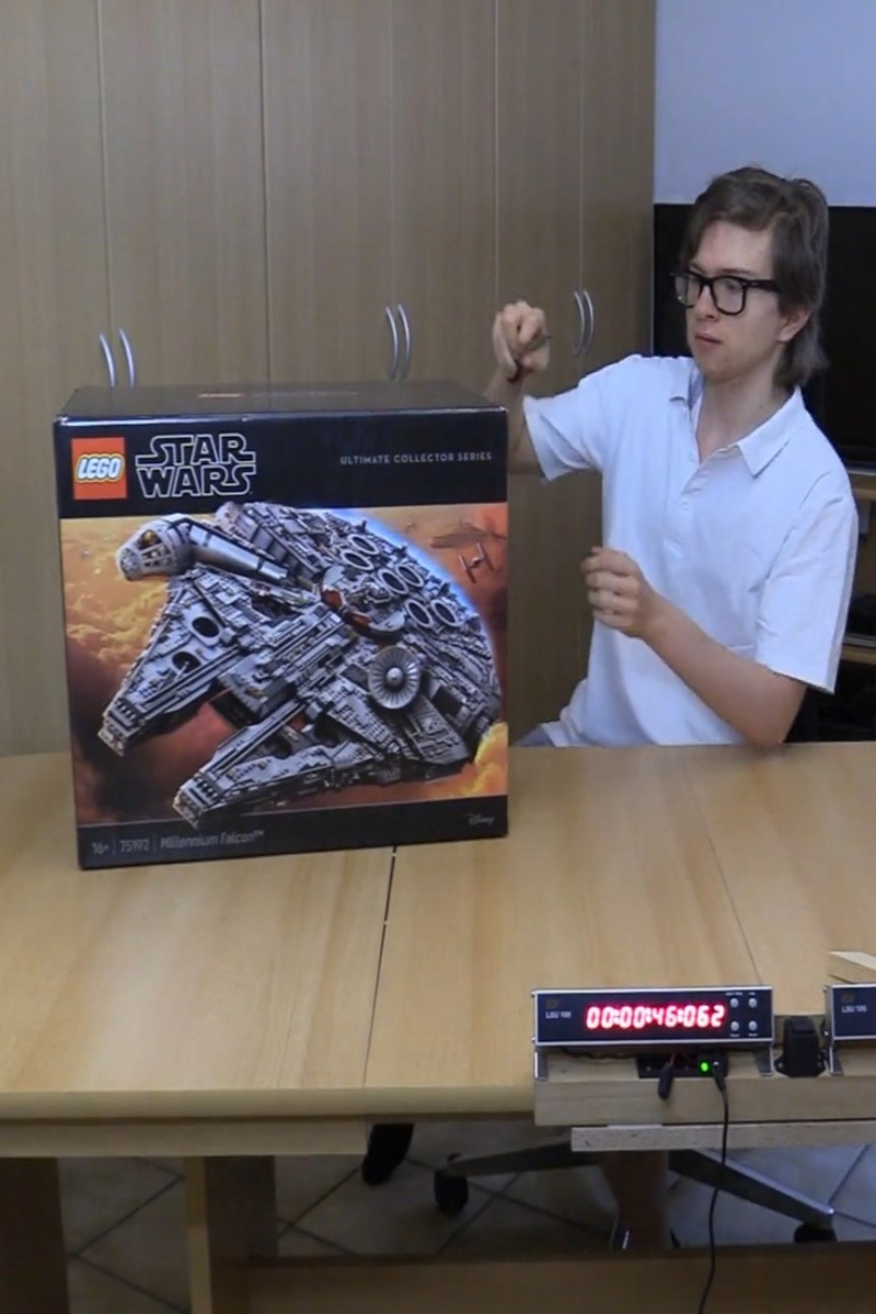 Video thumbnail for Fastest time to build the LEGO® Millennium Falcon™ - 7 hours 27 minutes and 9 seconds by Lukas Herrscher