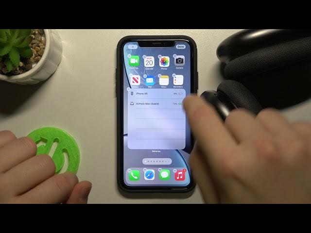 Video thumbnail for How to Check AirPods Max Battery Level - Show Battery Capacity of Apple AirPods Max