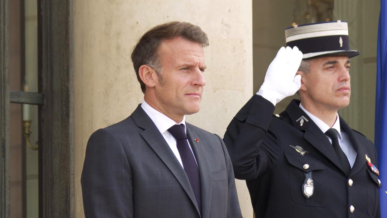 Video thumbnail for France: French President Macron receives Canadian PM Carney at Elysee Palace.