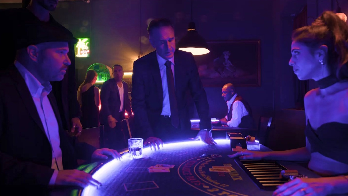 Video thumbnail for The Perfect Gamble: Hit Or Stay