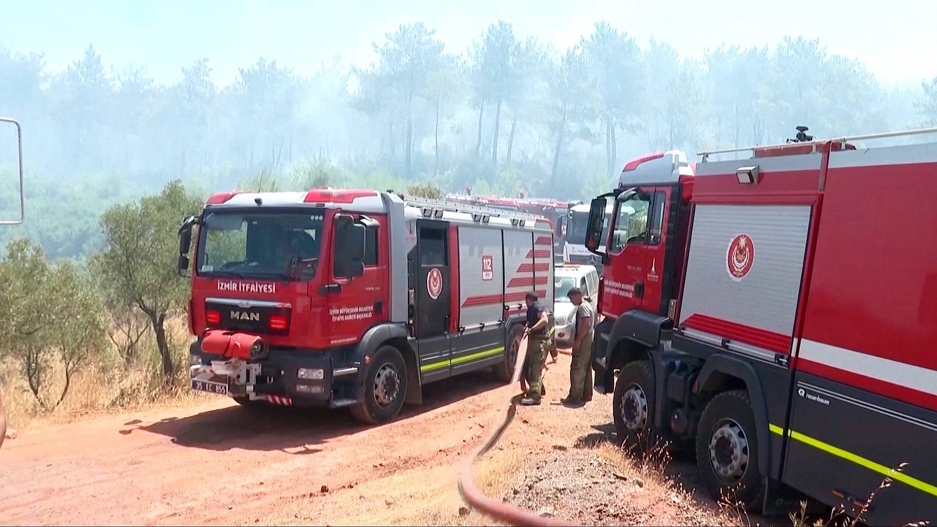 Video thumbnail for Turkiye’s wildfire season intensifies; crews struggle as winds spread flames in Hatay, İzmir