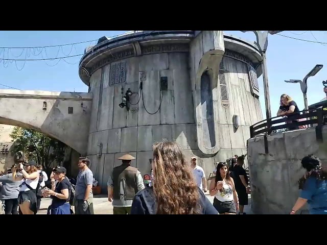 Video thumbnail for Disneyland Galaxy edge day #disneyland #starwars #galaxysedge #starwarsgalaxyedge