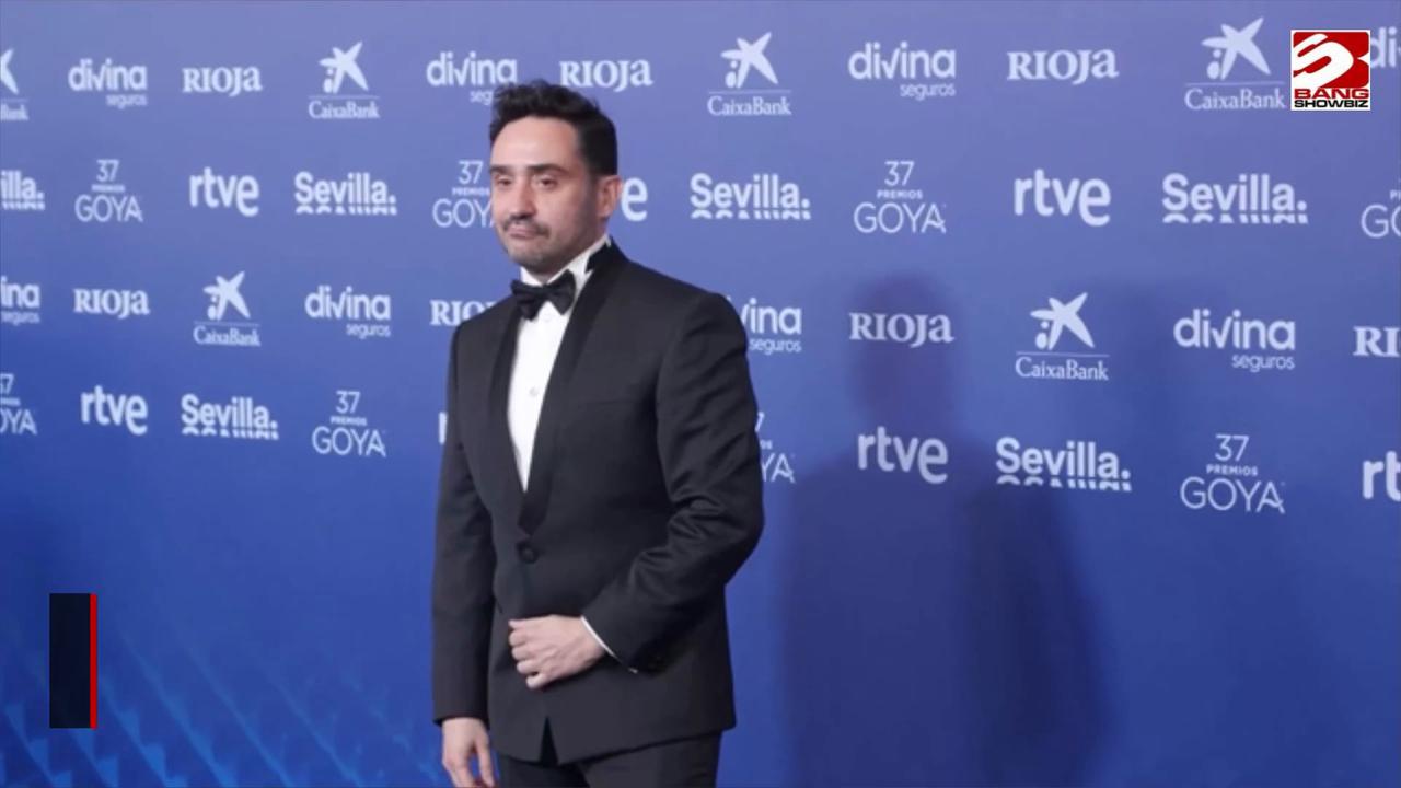 Video thumbnail for J.A. Bayona is reportedly the favourite to direct the next Jurassic World movie.