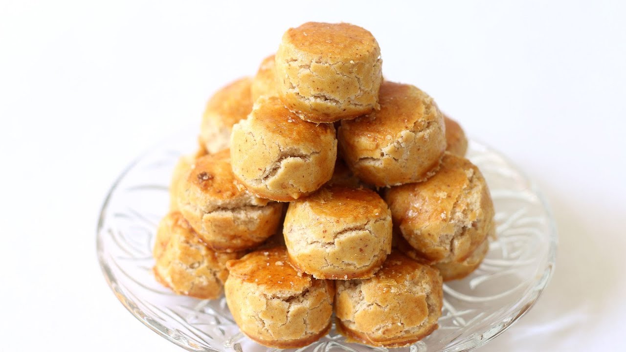 'Video thumbnail for The Easiest Angel Biscuits Recipe : video blog'
